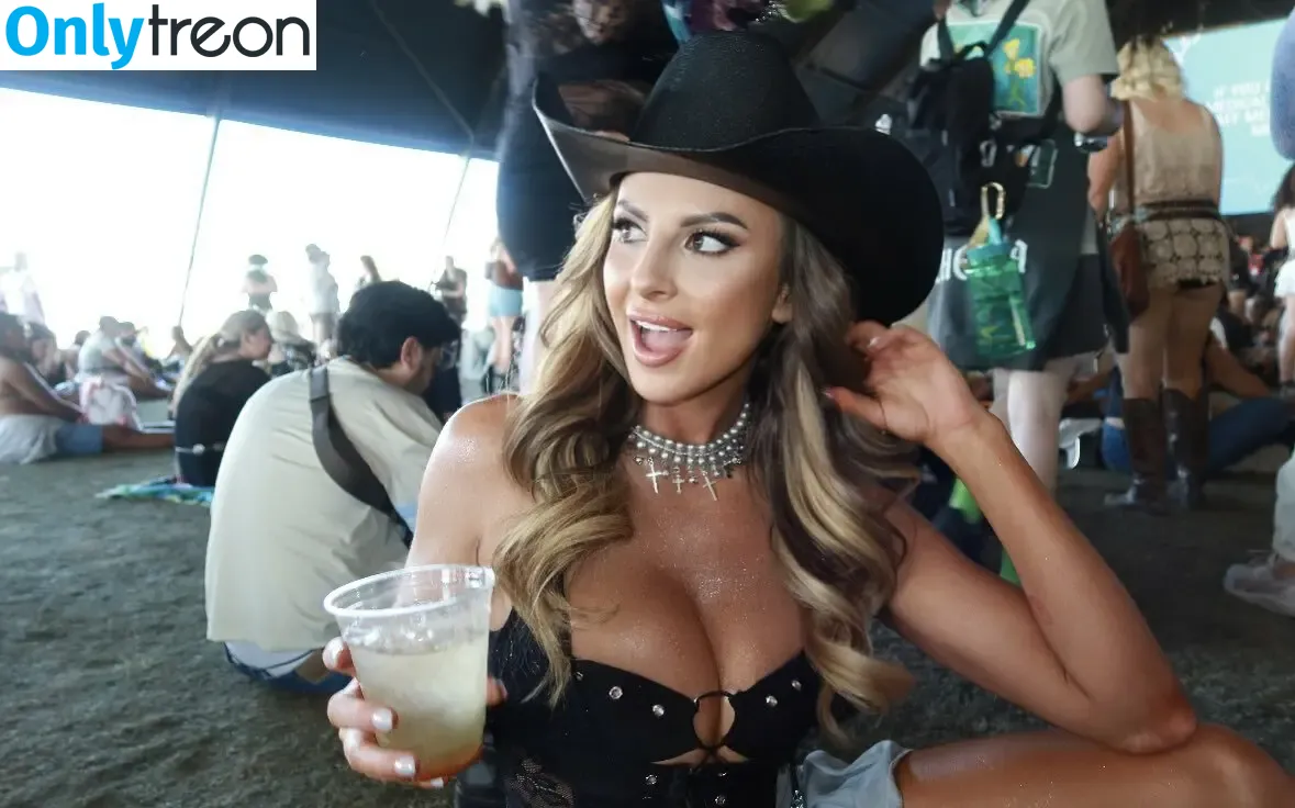 Danni Ellexo nude photo #0360 (Harley Cameron Brand Army / danni_ellexo / meh_danni)