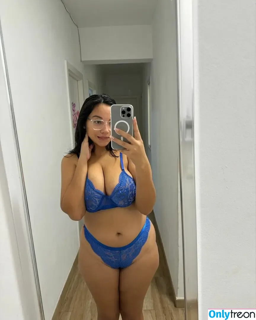 Danniax69 nude photo #0035 (Danniax69)
