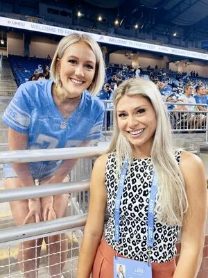 Dannie Rogers / Detroit Lions Reporter / danibb / dannierogers_ / dannierogers___ фото голая #0012