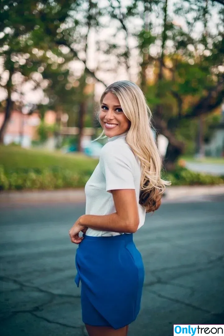 Dannie Rogers nude photo #0020 (Detroit Lions Reporter / danibb / dannierogers_ / dannierogers___)