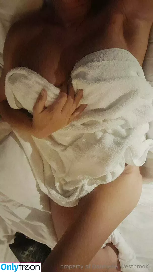 Danniella Westbrook nude photo #0179 (danniellawestbrook_73 / fooking_cunt / westbrookdanni)