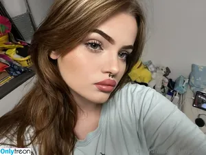 Danyelkax / danyelkaxo nude photo #0038
