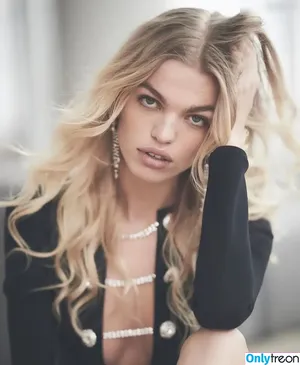 Daphne Groeneveld / daphnegroeneveld фото голая #0130