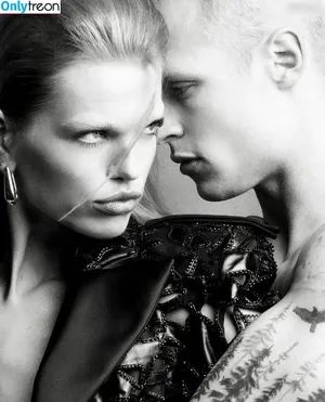 Daphne Groeneveld / daphnegroeneveld nude photo #0392