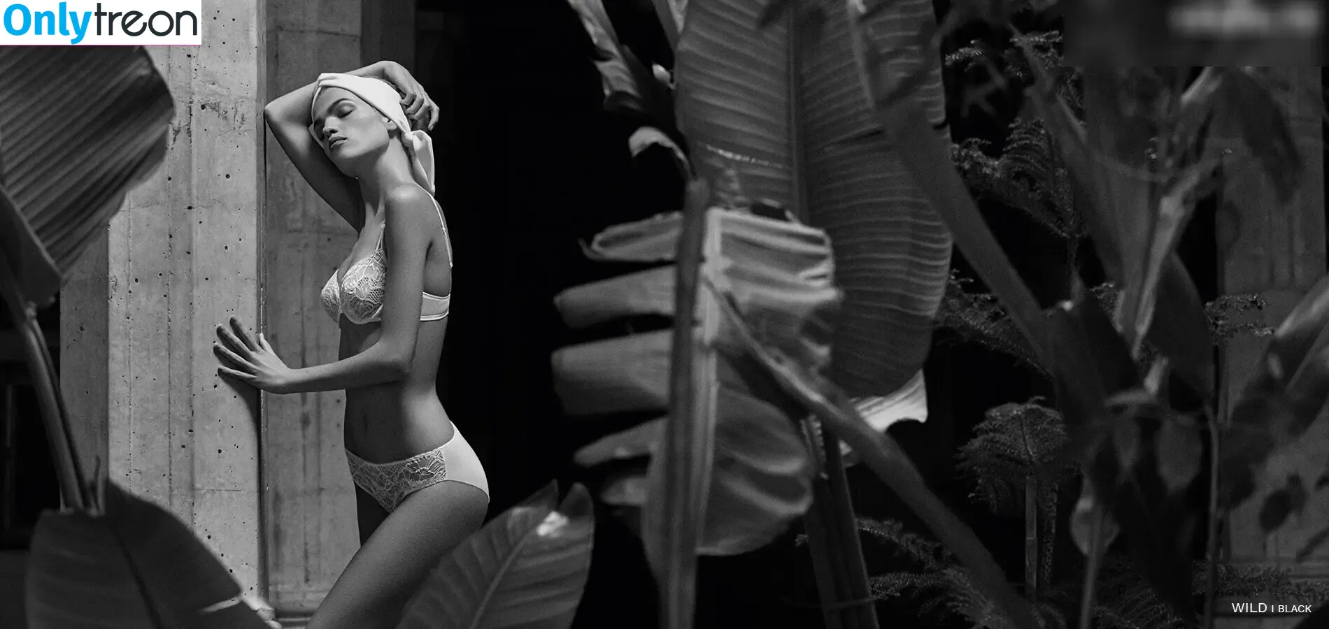 Daphne Groeneveld nude photo #0128 (daphnegroeneveld)
