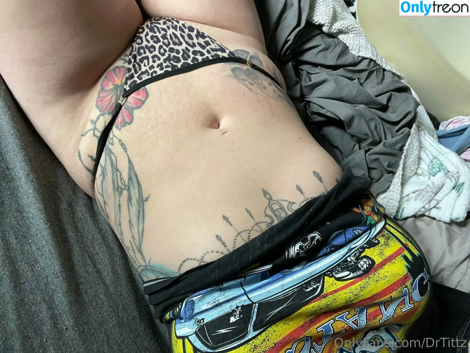 daphnedangereux nude photo #0018 (dangerous.daphne)