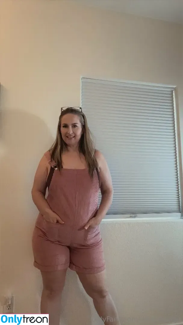 daphnewest nude photo #0051 (daphnewest)
