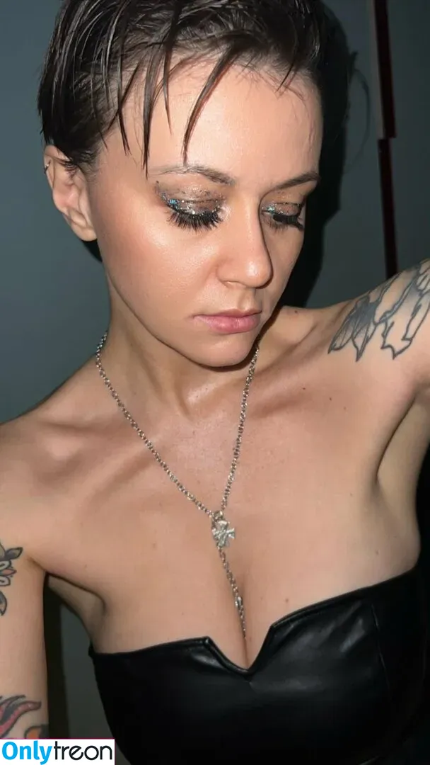 Daria Perel голая photo #0071 (pereldaria / perelperel)