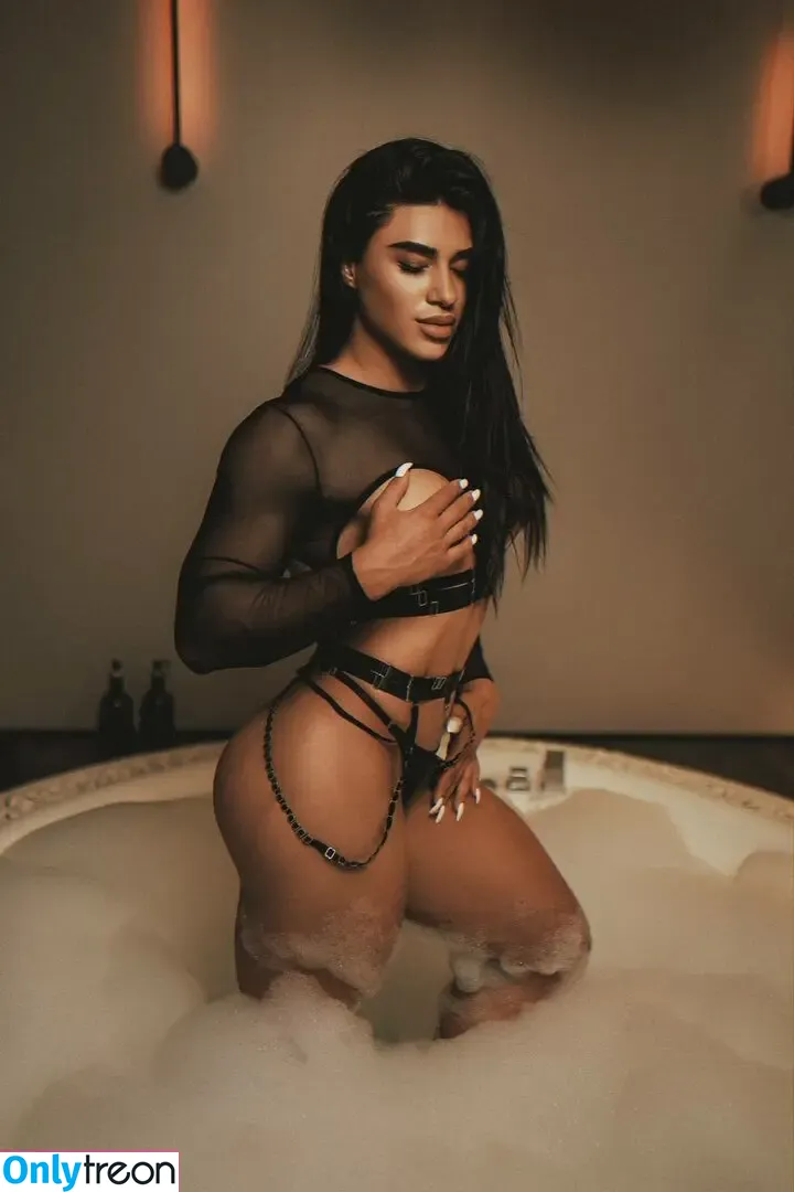 Daria Shuer nude photo #0006 (dariashuer)