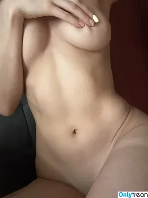  nude photo #0003
