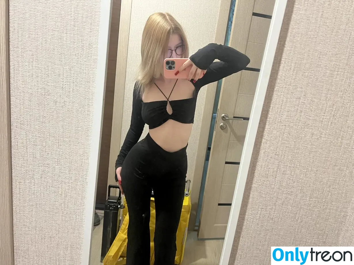 Darkimoona nude photo #0046 (darktopia / lolipopzzzi / vladasoft)