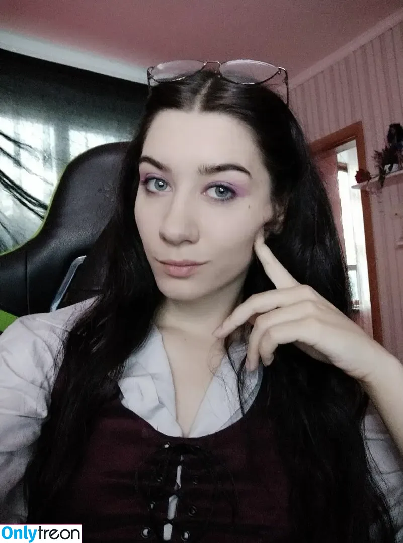 Darkmoon голая photo #0079 (Darkmoon_hecate / Darkmoonhecate / Full_darkmoon / hecate_dark_moon)