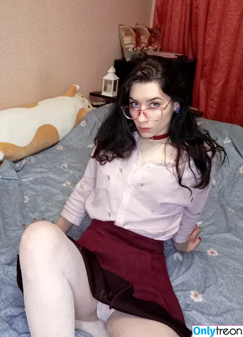 Darkmoon nude photo #0209 (Darkmoon_hecate / Darkmoonhecate / Full_darkmoon / hecate_dark_moon)