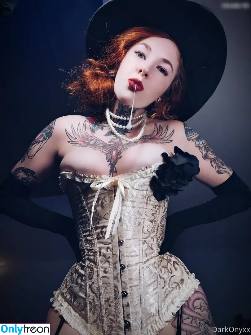 darkonyxx nude photo #0165 (darkonyxx)
