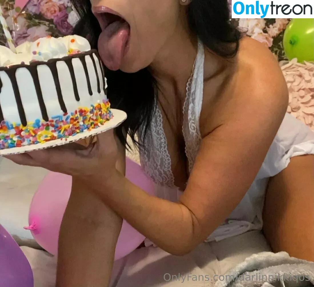 DarlinNikkiQOS nude photo #0025 (darlinnikki69)