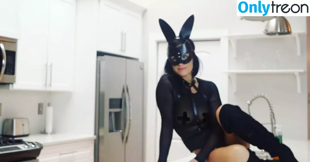DarlinNikkiQOS nude photo #0069 (darlinnikki69)