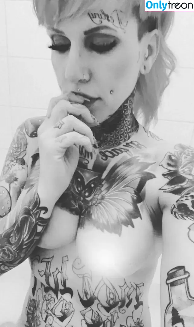Das Tinchen голая photo #0005 (__mad_tina__13)
