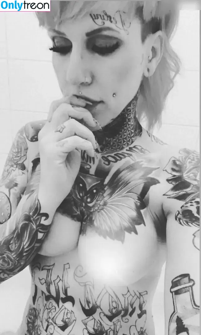 Das Tinchen nude photo #0008 (__mad_tina__13)