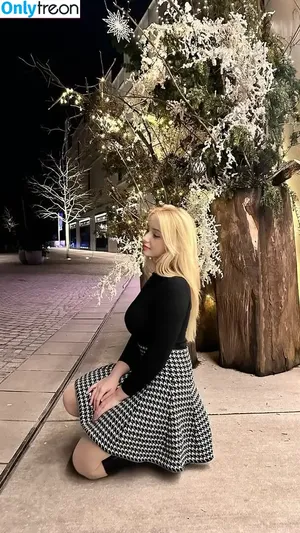 Dasha Gartman / BuleBarbie / Dasha Gartman / bulebarbie_official фото голая #0015