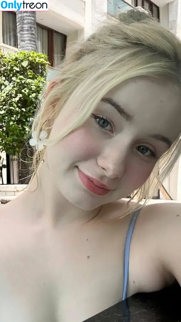 Dasha Gartman / BuleBarbie nude photo #0007 (Dasha Gartman / bulebarbie_official)