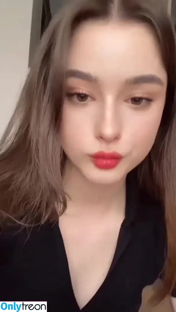 Dasha Tarab nude photo #0026 (taaarannn)
