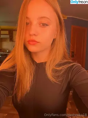 dashenka18 / dasha_dasha_18_ фото голая #0001