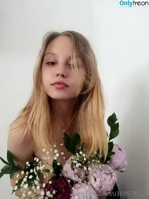 dashenka18 / dasha_dasha_18_ фото голая #0018