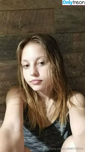 dashenka18 / dasha_dasha_18_ фото голая #0019