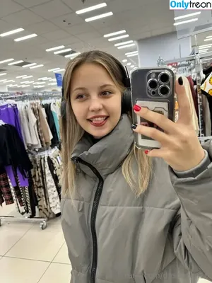 dashenka18 / dasha_dasha_18_ фото голая #0033