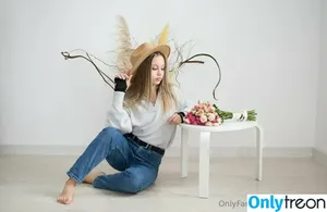 dashenka18 / dasha_dasha_18_ фото голая #0046