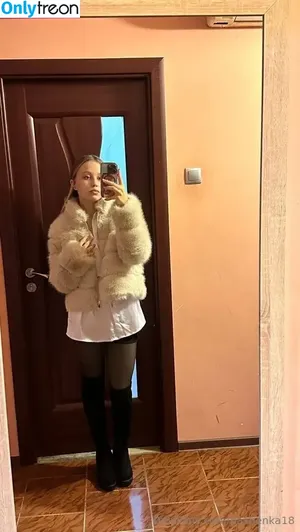 dashenka18 / dasha_dasha_18_ фото голая #0101