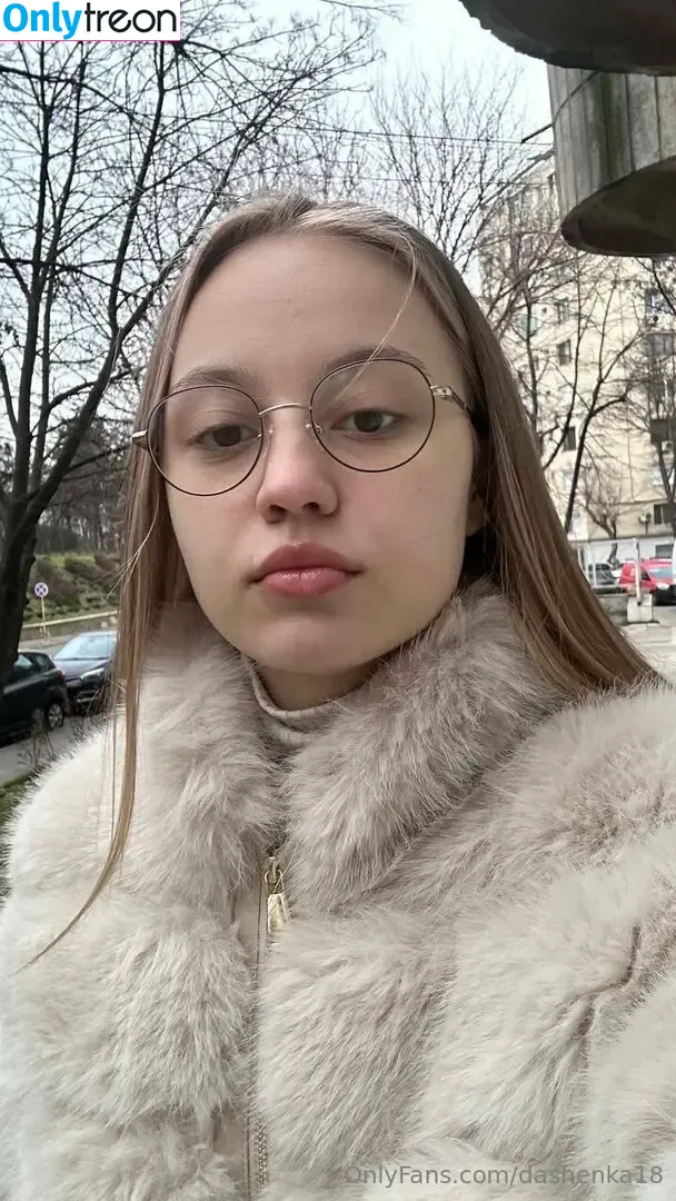 dashenka18 nude photo #0118 (dasha_dasha_18_)