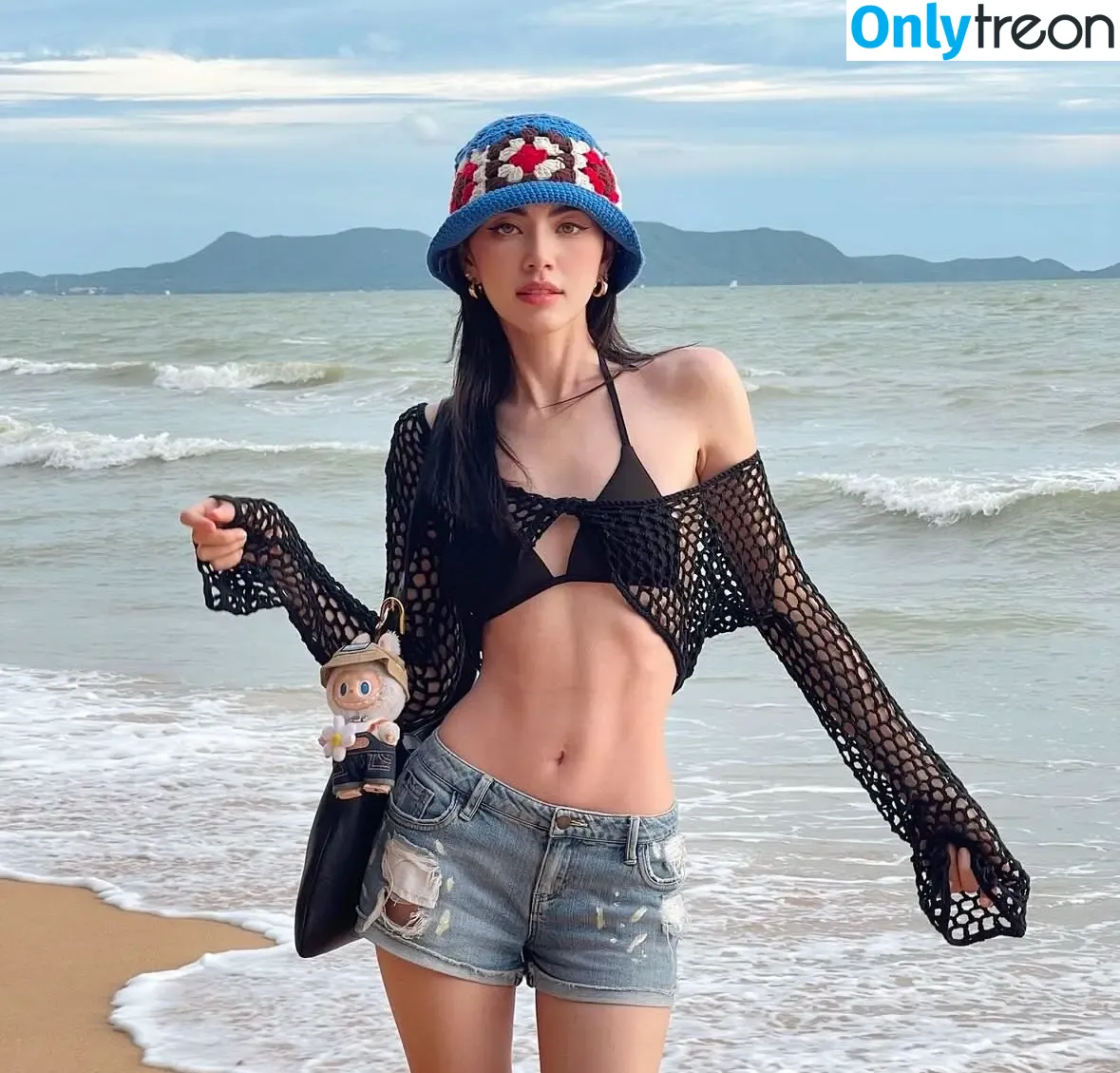 Davika Hoorne / Davikah nude photo #0015 (Davika Hoorne / davikah)