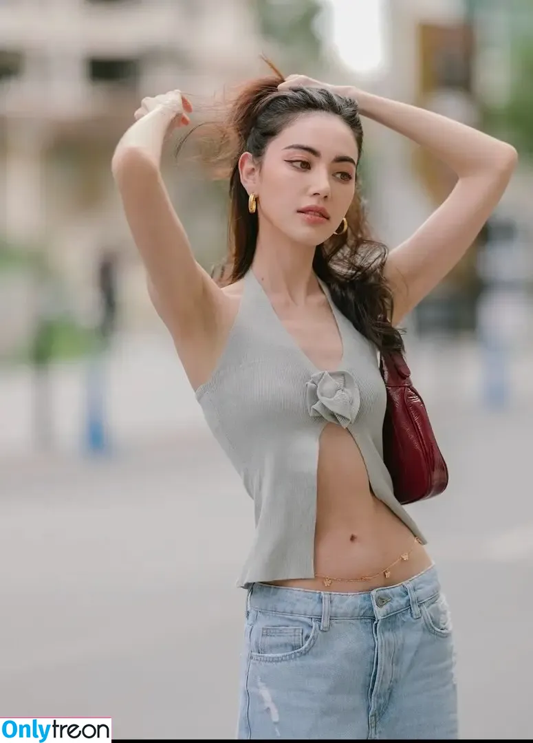Davika Hoorne / Davikah nude photo #0017 (Davika Hoorne / davikah)