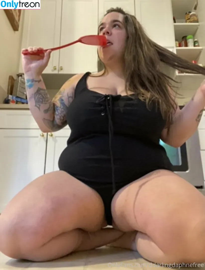 ddarlingdaphnefree голая photo #0010 (theonlyaralynne)
