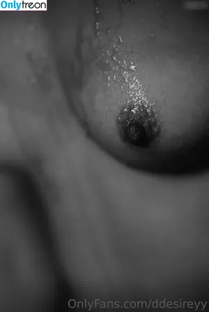 Ddesireyy nude photo #0022