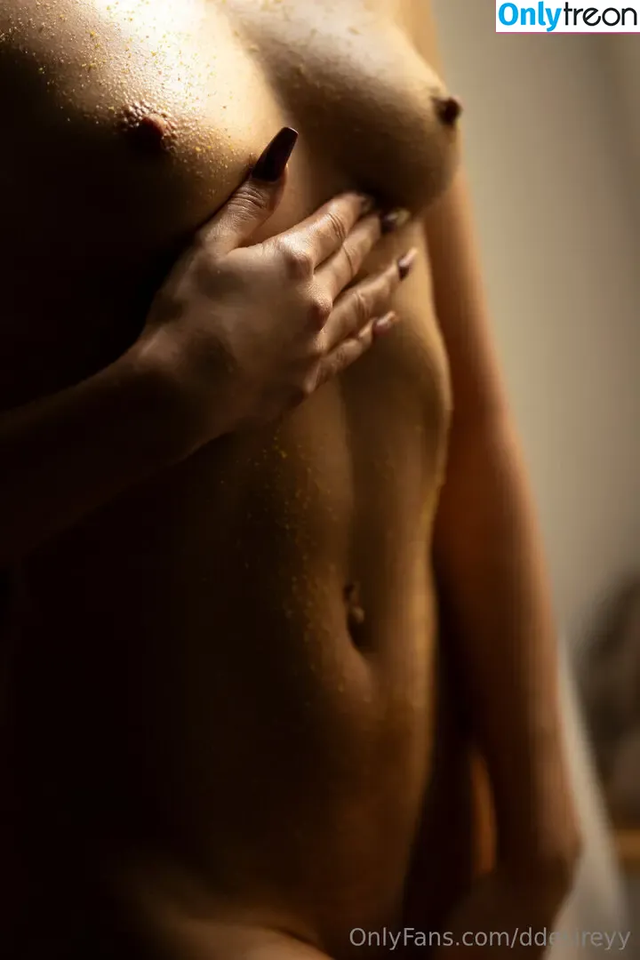 Ddesireyy nude photo #0096 (Ddesireyy)