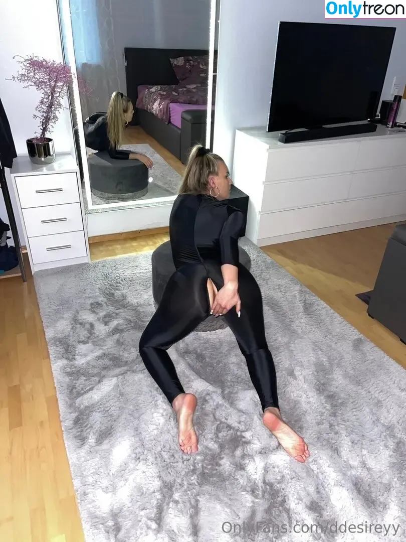 Ddesireyy nude photo #0119 (Ddesireyy)