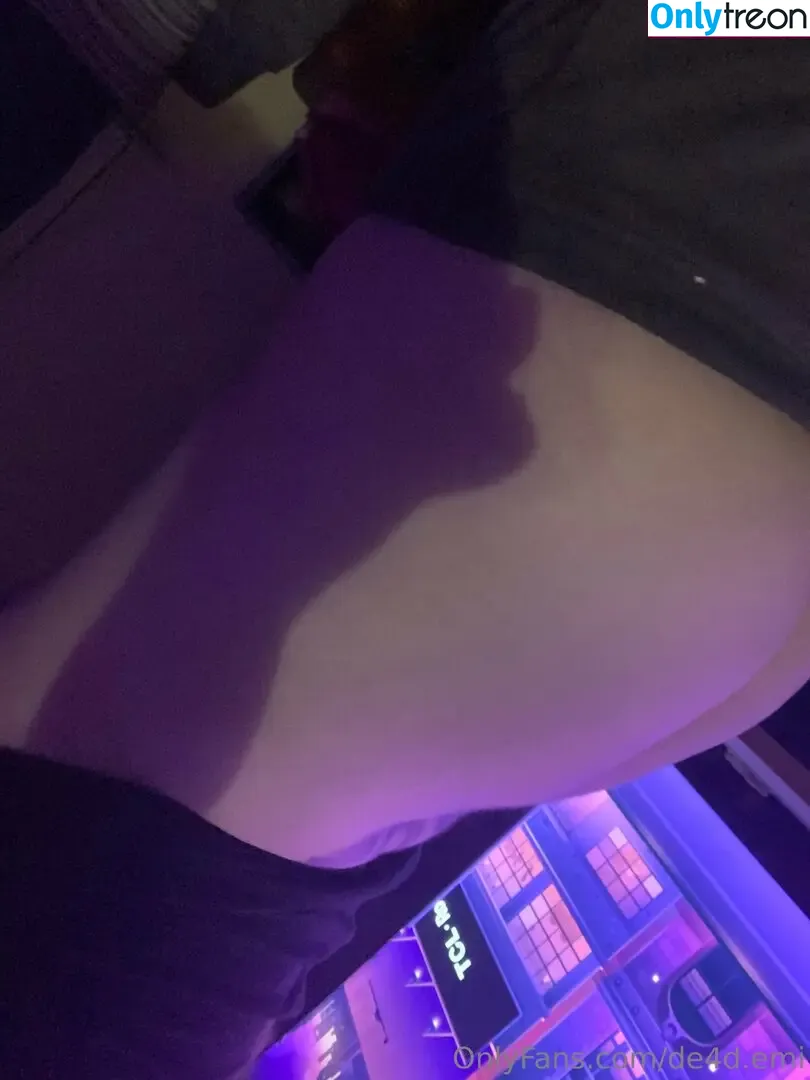 de4d.emi голая photo #0003 (de4d.emi)