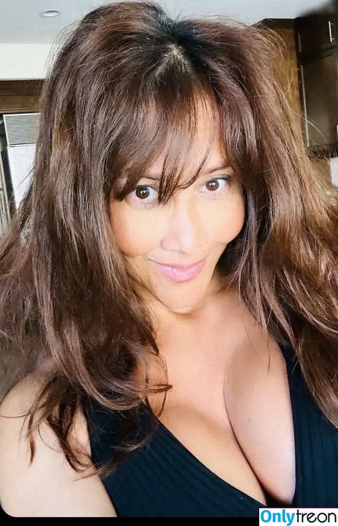 Deana Molle nude photo #0001 (Deana Molle)