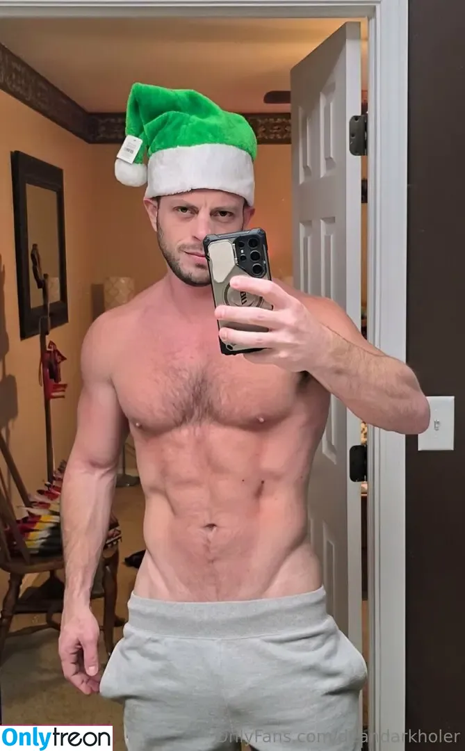 deandarkholer nude photo #0026 (dean_dark)