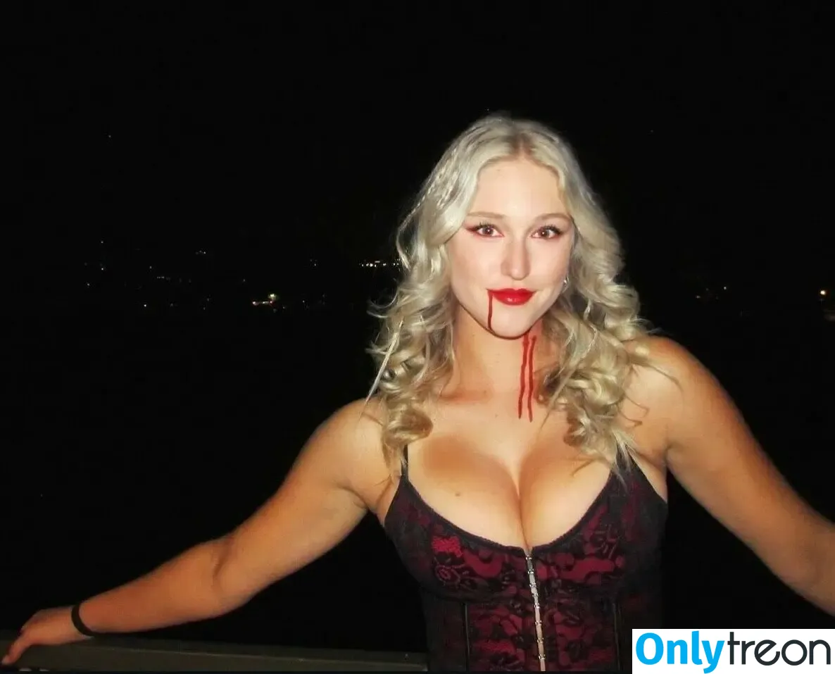 Deanie Woodruff nude photo #0011 (deanie.woodruff)