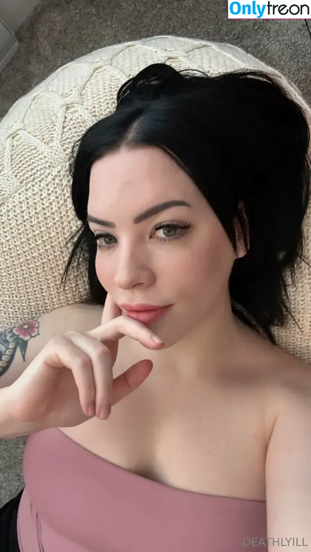deathlyill nude photo #0062 (deathly.illl / deathlyill_ttv)