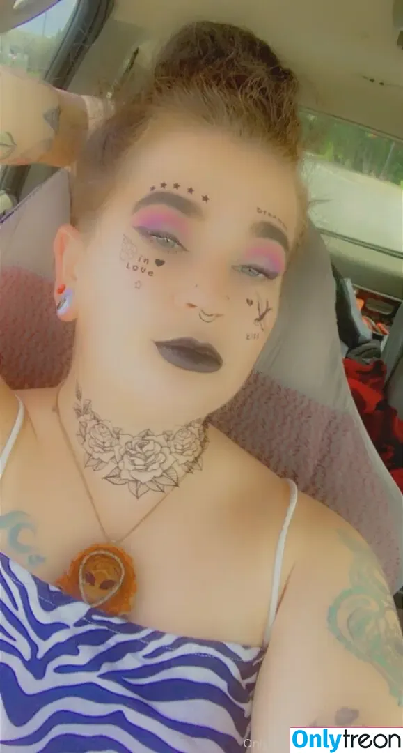 deathprincess nude photo #0023 (death.princess_)