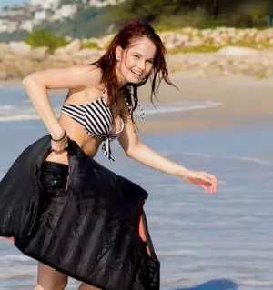 Debby Ryan / debbyryan фото голая #0109