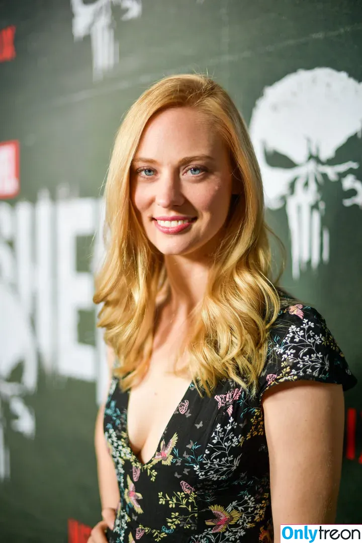 Deborah Ann Woll голая photo #0033 (deborahannwoll)