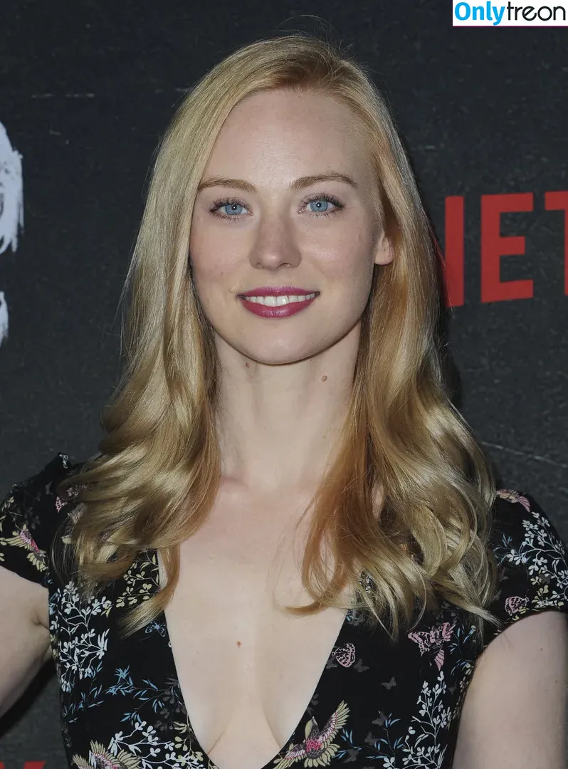 Deborah Ann Woll голая photo #0035 (deborahannwoll)
