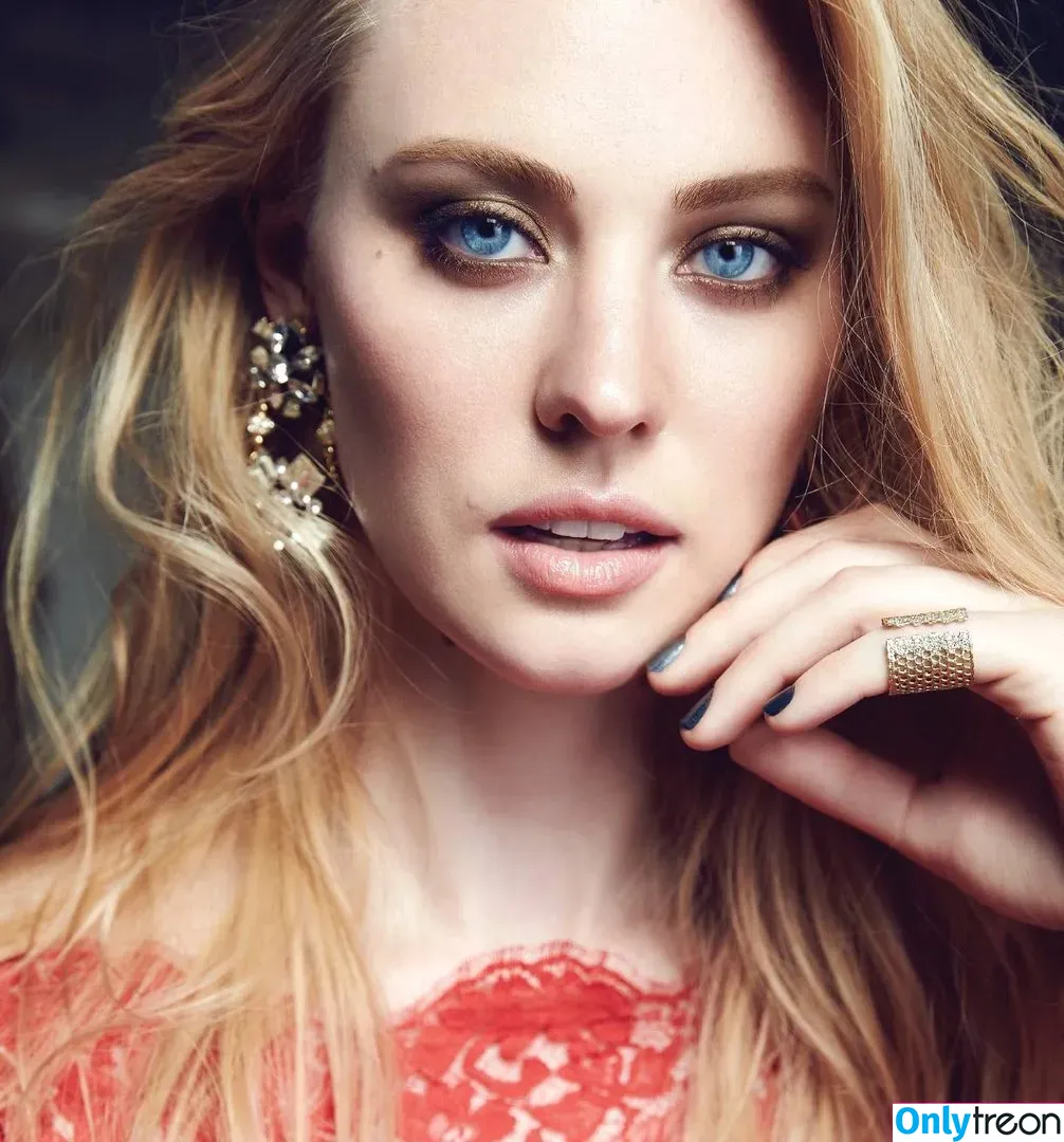 Deborah Ann Woll голая photo #0046 (deborahannwoll)