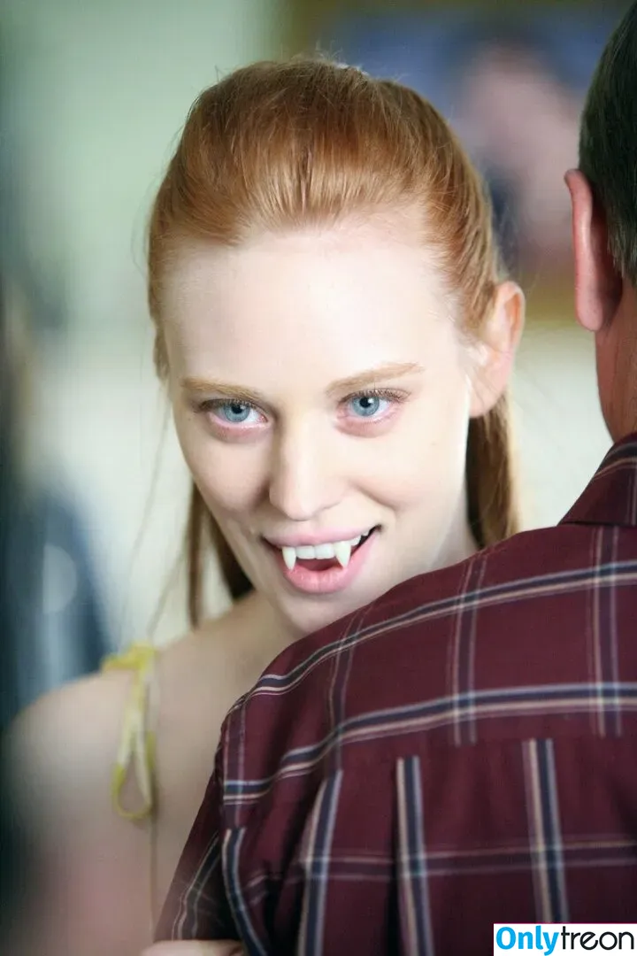Deborah Ann Woll голая photo #0072 (deborahannwoll)