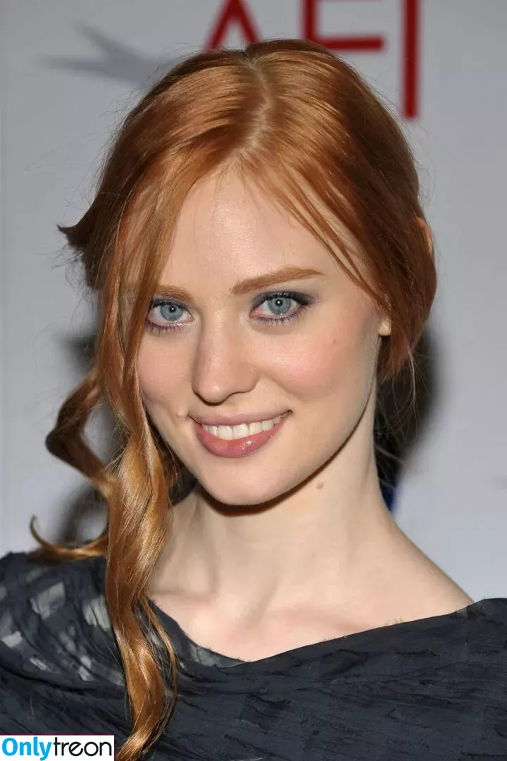 Deborah Ann Woll голая photo #0217 (deborahannwoll)